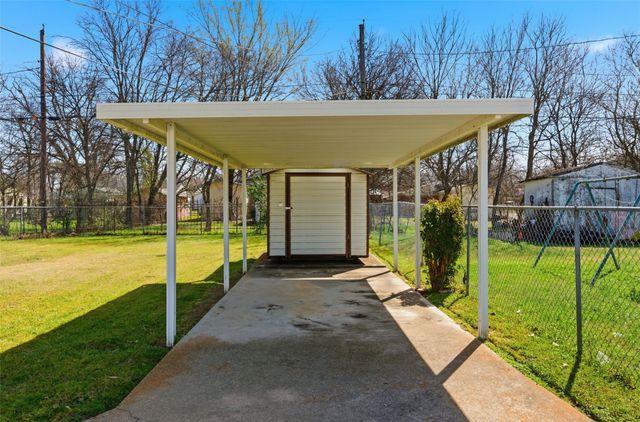 905 Carver Street, Waco, TX 76704