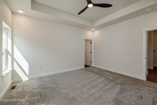 10060 E Vista Ridge Circle, Palmer, AK 99645