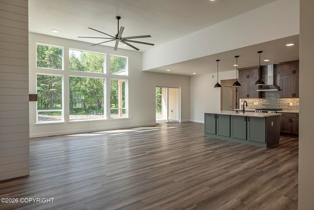 10060 E Vista Ridge Circle, Palmer, AK 99645