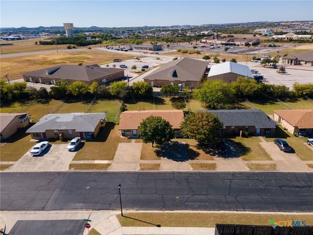 3321 Chisholm Trail, Killeen, TX 76542