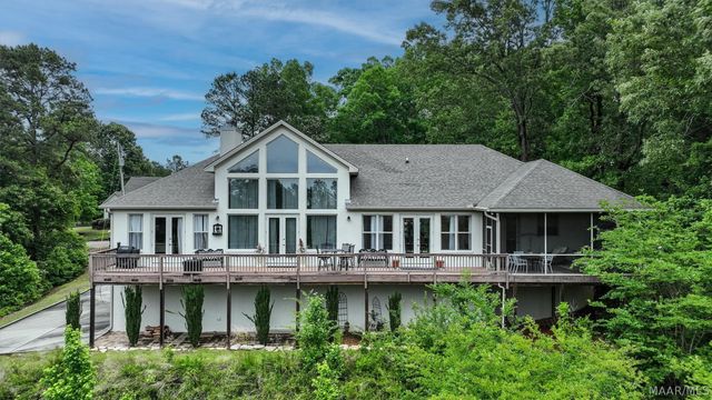46 Lookout Ridge Road, Wetumpka, AL 36093