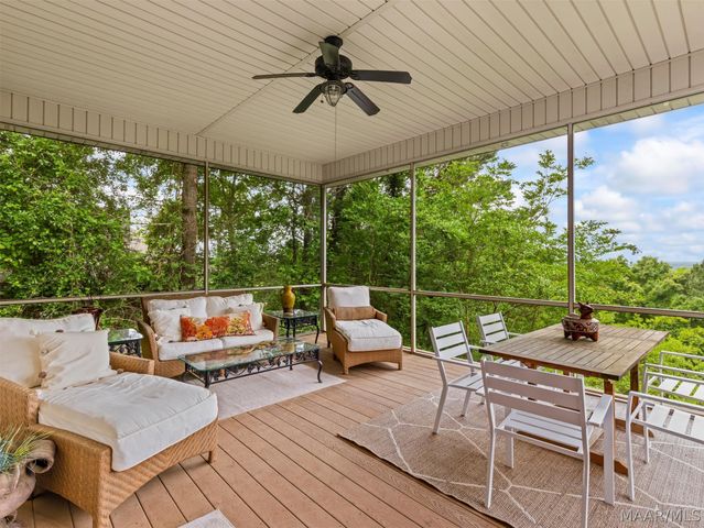 46 Lookout Ridge Road, Wetumpka, AL 36093
