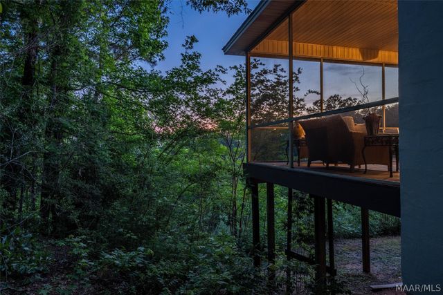 46 Lookout Ridge Road, Wetumpka, AL 36093