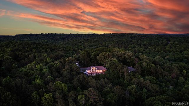46 Lookout Ridge Road, Wetumpka, AL 36093