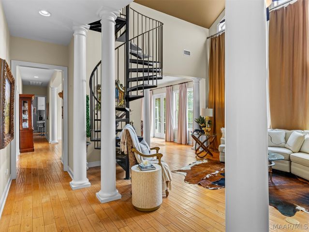 46 Lookout Ridge Road, Wetumpka, AL 36093