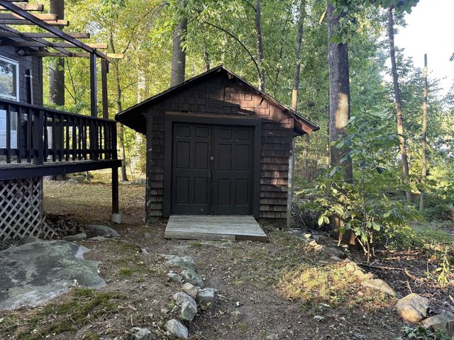 26 Azalea Lane, Pelham, NH 03076