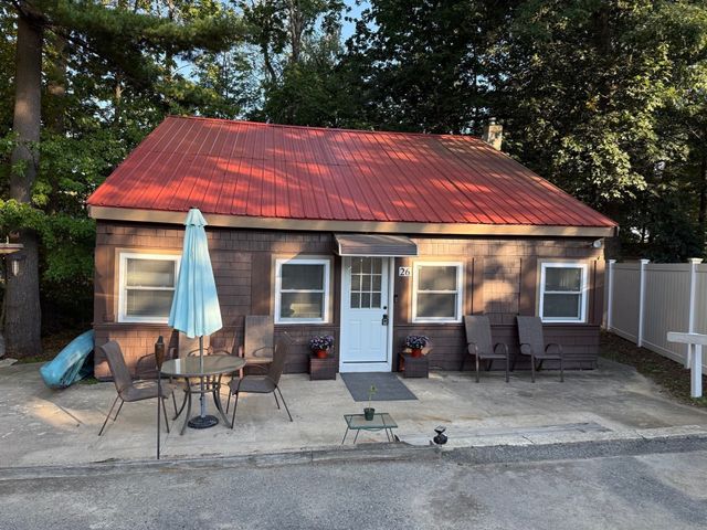 26 Azalea Lane, Pelham, NH 03076