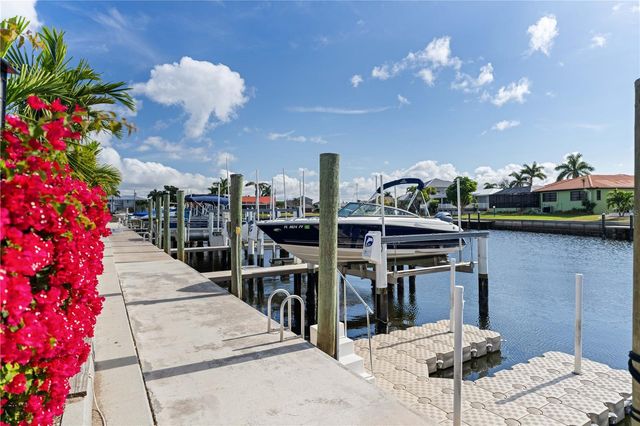 1 COLONY POINT DRIVE A19, Punta Gorda, FL 33950