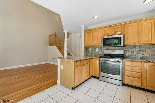 124 Constitution Way, Bernards Twp., NJ 07920
