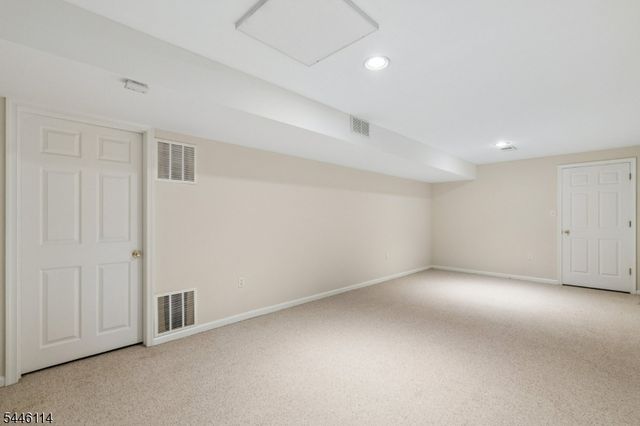 124 Constitution Way, Bernards Twp., NJ 07920