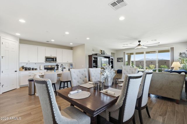 188 S NAPLES Lane, Casa Grande, AZ 85122