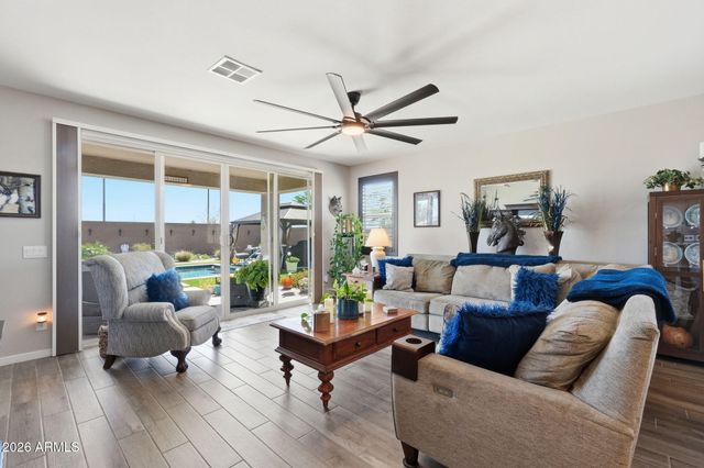 188 S NAPLES Lane, Casa Grande, AZ 85122