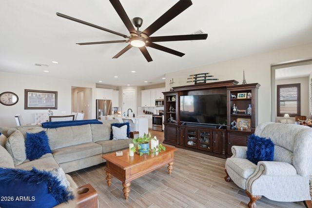 188 S NAPLES Lane, Casa Grande, AZ 85122