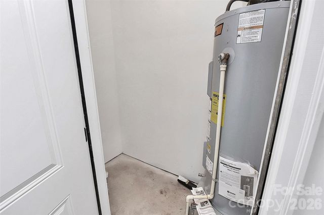 1110 Ivan Drive, Charlotte, NC 28216