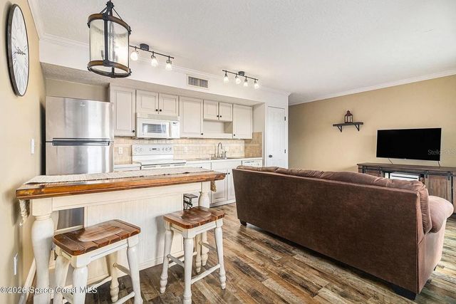 1209 E NEW HAVEN AVENUE 404, Melbourne, FL 32901