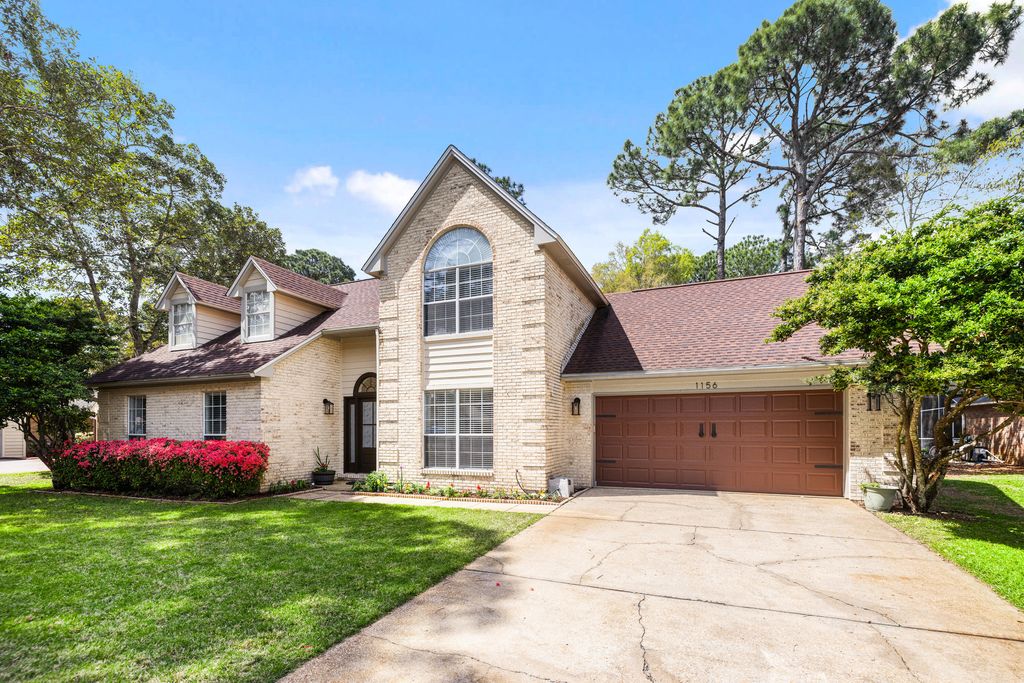 1156 W Troon Drive, Niceville, FL 32578