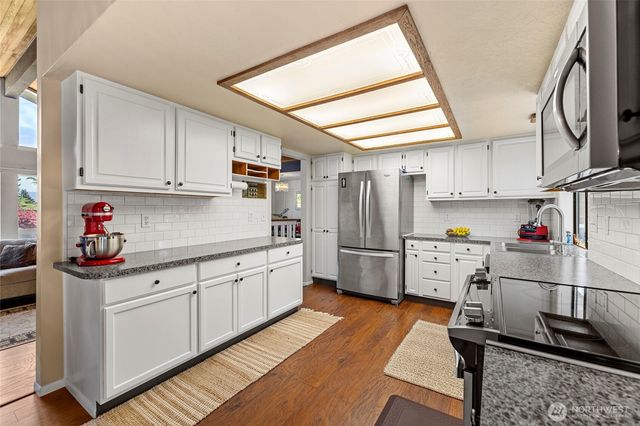 12472 Eagle Drive, Burlington, WA 98233