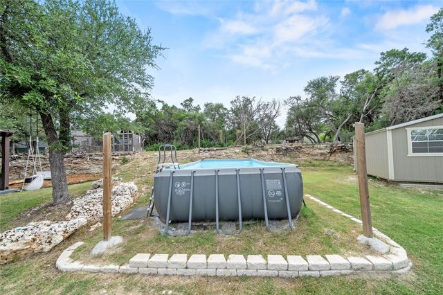 1110 Twin Deer LN, Canyon Lake, TX 78133