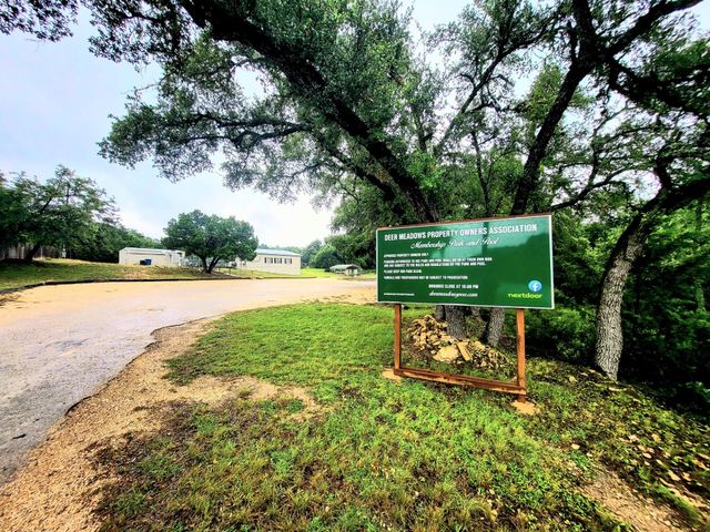 1110 Twin Deer LN, Canyon Lake, TX 78133