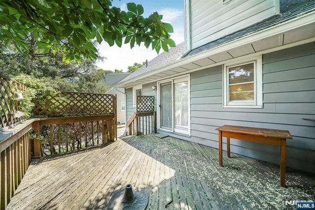 26 Briar Lane, Nutley, NJ 07110