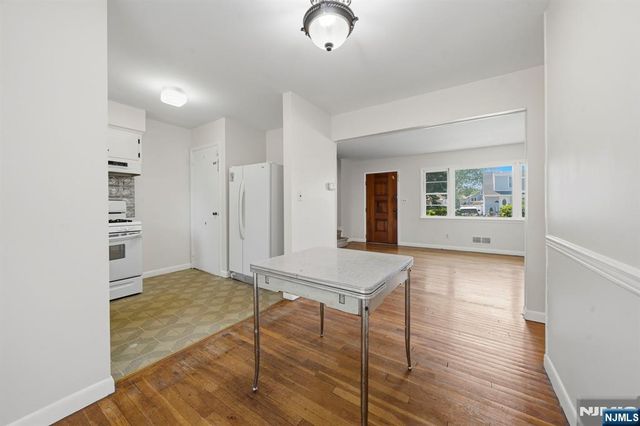 26 Briar Lane, Nutley, NJ 07110