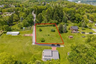 0 Moreland Drive, Moon/crescent Twp, PA 15108