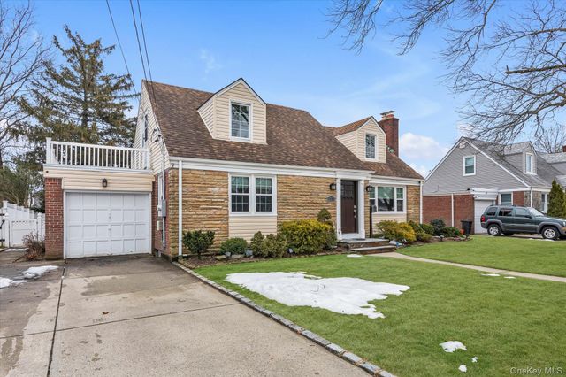 227 Concord Avenue, West Hempstead, NY 11552