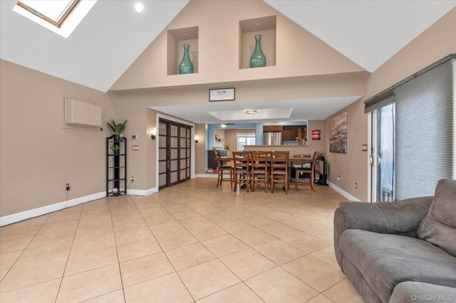 227 Concord Avenue, West Hempstead, NY 11552