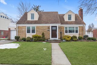 227 Concord Avenue, West Hempstead, NY 11552