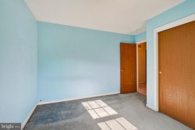 103 WYNNEWOOD DR, Coatesville, PA 19320