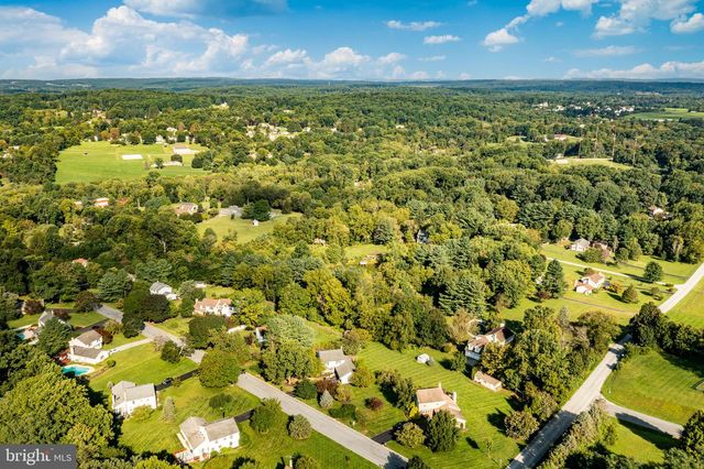 103 WYNNEWOOD DR, Coatesville, PA 19320