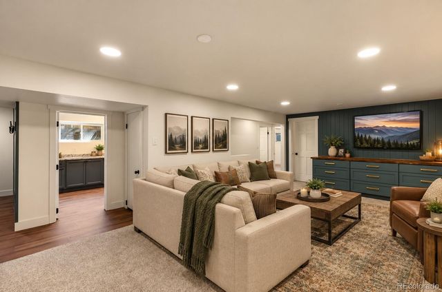 1005 W Lorraine Avenue, Woodland Park, CO 80863