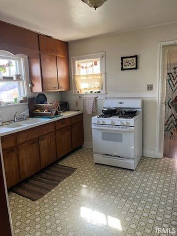 505 W Dodds Street, Bloomington, IN 47404