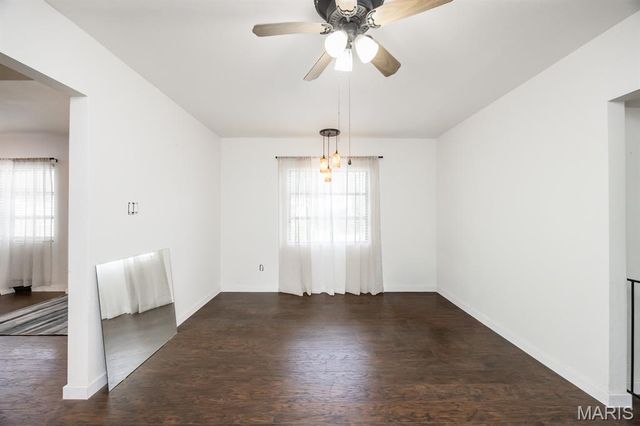 1018 W Green Street, Mascoutah, IL 62258