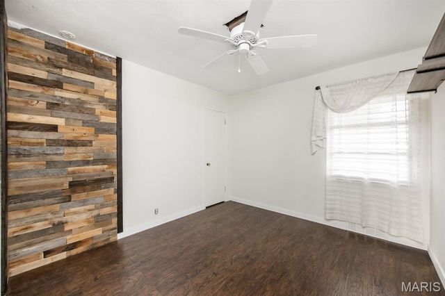 1018 W Green Street, Mascoutah, IL 62258