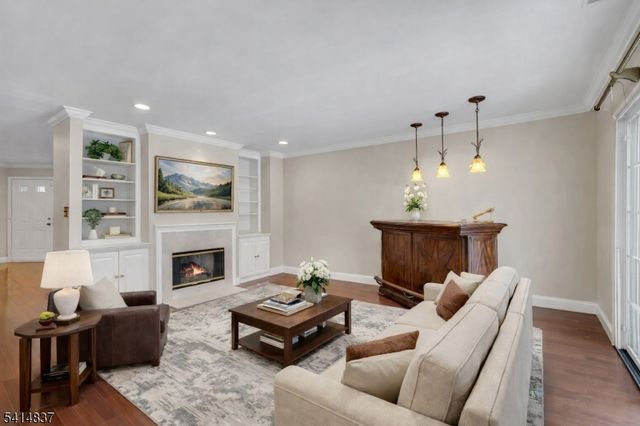 5 Hunter Rd, North Haledon Boro, NJ 07508