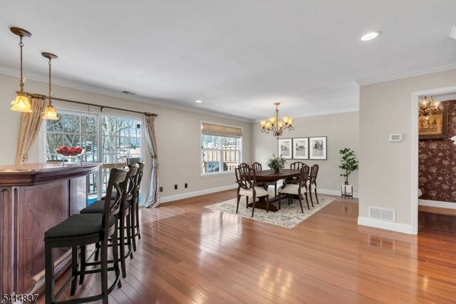 5 Hunter Rd, North Haledon Boro, NJ 07508