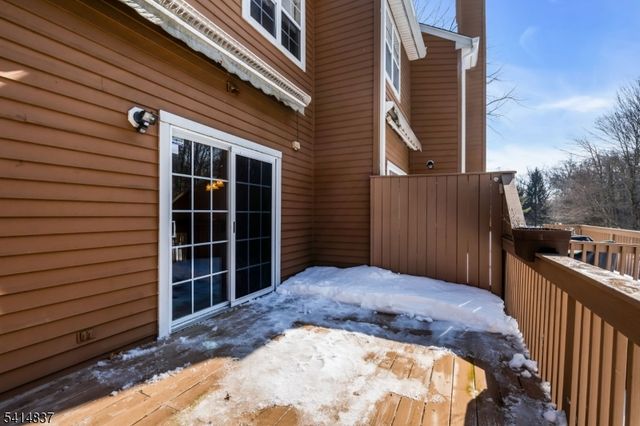 5 Hunter Rd, North Haledon Boro, NJ 07508