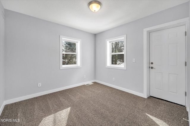 825 Underwood Avenue, Toledo, OH 43607