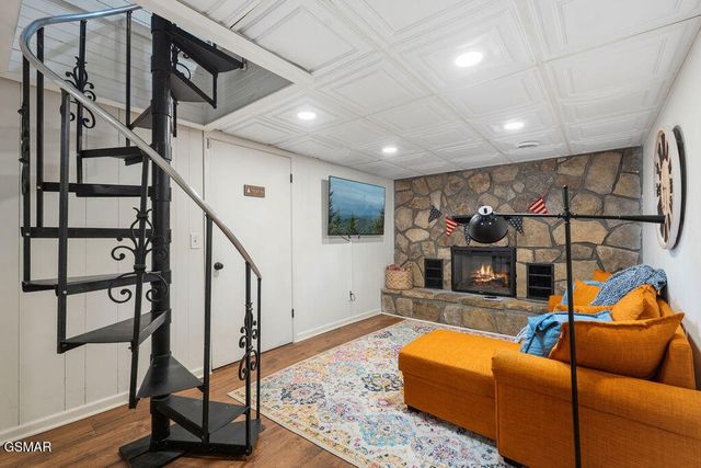 514 Butler Branch Road, Gatlinburg, TN 37738