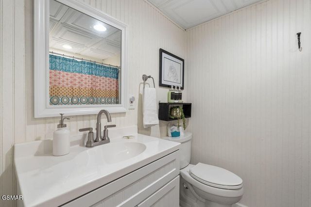 514 Butler Branch Road, Gatlinburg, TN 37738