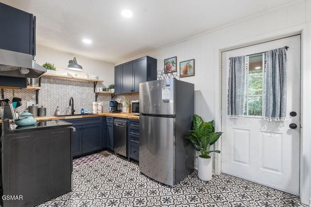 514 Butler Branch Road, Gatlinburg, TN 37738