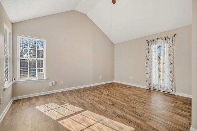 517 Wildwood Dr, Smyrna, TN 37167