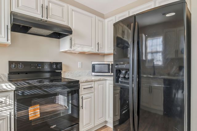 517 Wildwood Dr, Smyrna, TN 37167