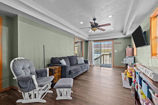 207 W FOREST AVENUE, Neenah, WI 54956