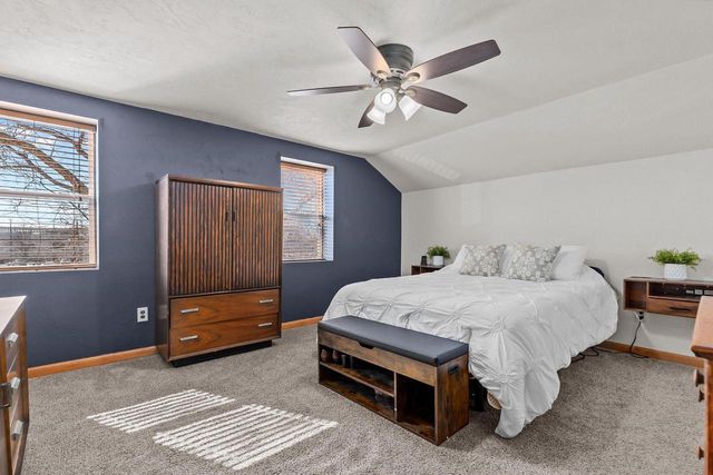 207 W FOREST AVENUE, Neenah, WI 54956