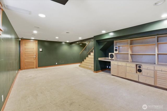 3803 42nd Avenue S, Seattle, WA 98118