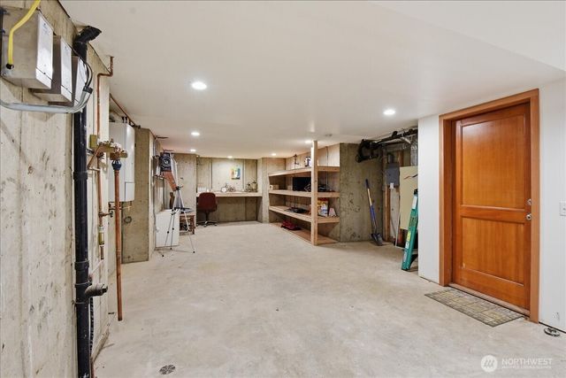 3803 42nd Avenue S, Seattle, WA 98118