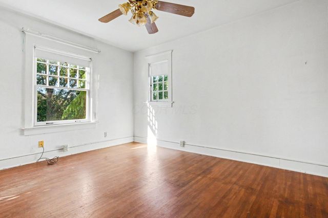 52 Crestview Road, Columbus, OH 43202