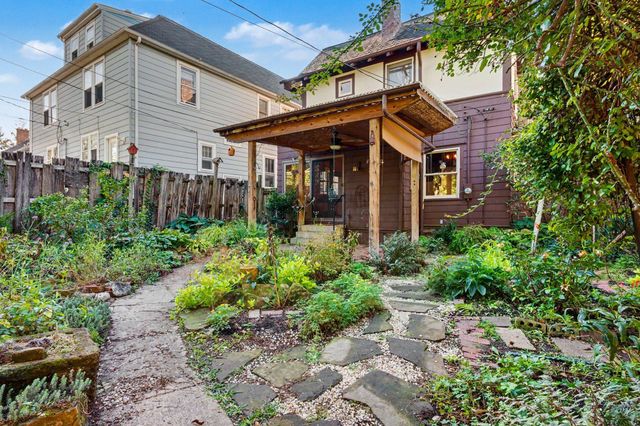 52 Crestview Road, Columbus, OH 43202